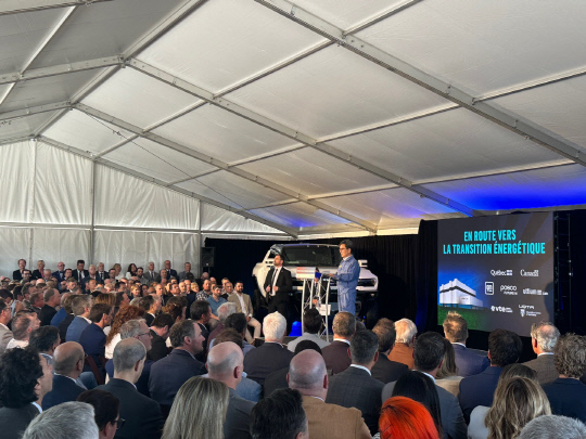 차치규 얼티엄캠 대표가 29일(캐나다 현지시간) 캐나다 연방과 퀘벡주 정부의 투자지원 발표 행사에서 인사말을 하고 있다. 포스코퓨처엠 제공.